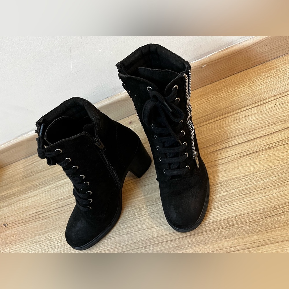Truffle Collection Lace Up Ankle Boots - Picture 7 of 13